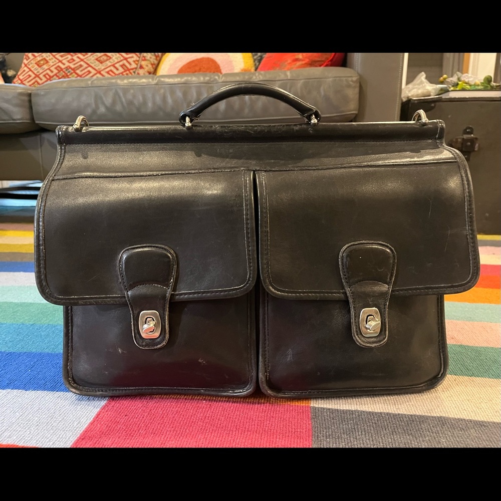Coach full grain leather briefcase in black. Vintage 1980-1996